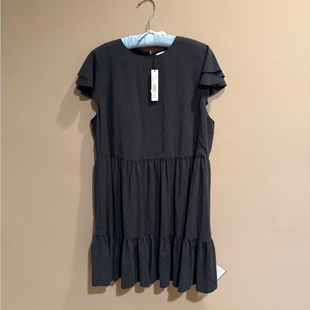 NWT Alice & Olivia Women's Black Tiered Short Sleeve Dress, size 14